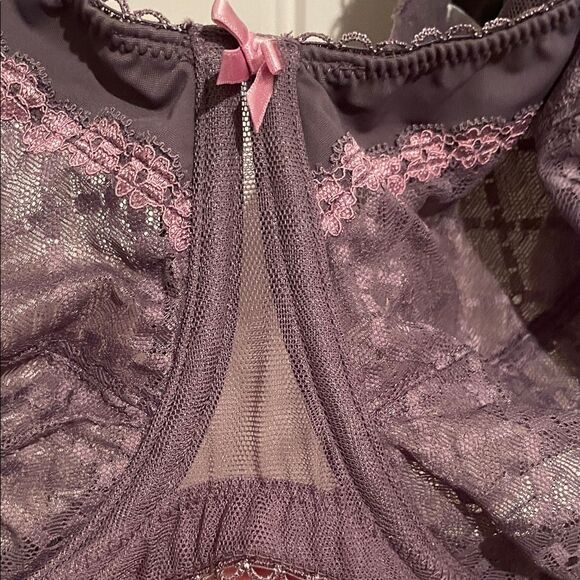 Glamorise Lace Bra - Purple and Pink - Picture 10 of 11